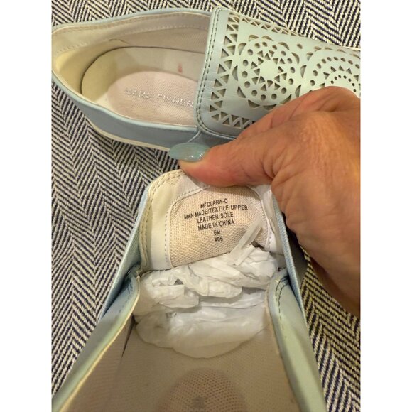 Marc Fisher Light Blue Laser Cut Slip-On Sneakers Womens Size 6 Faux Leather Upp - Picture 6 of 11